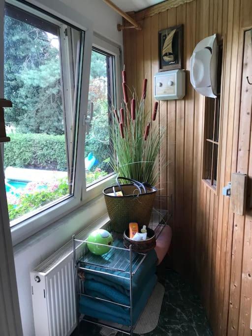 Unser Studio-Apartment "Wohlfuehloase" Oranienburg Luaran gambar