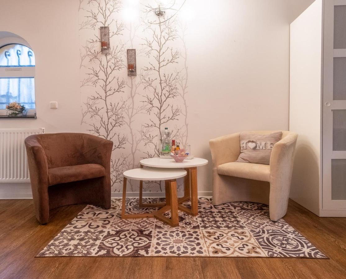 Unser Studio-Apartment "Wohlfuehloase" Oranienburg Luaran gambar