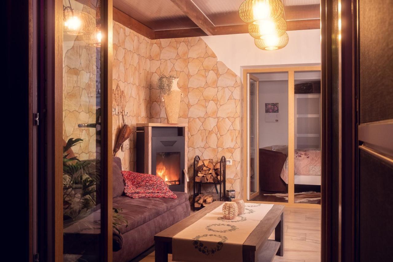 Unser Studio-Apartment "Wohlfuehloase" Oranienburg Luaran gambar